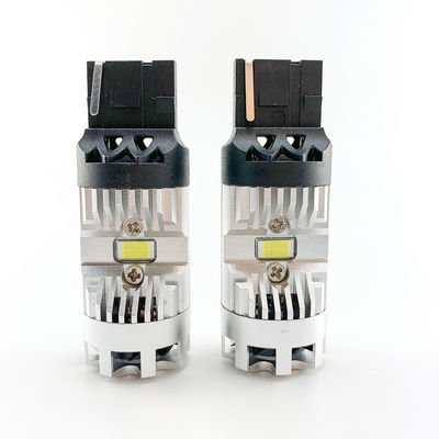 T8 بدوره إشارة التبديل الخلفي بقيادة Canbus خالية من الأخطاء لا فرط فلاش مع مروحة